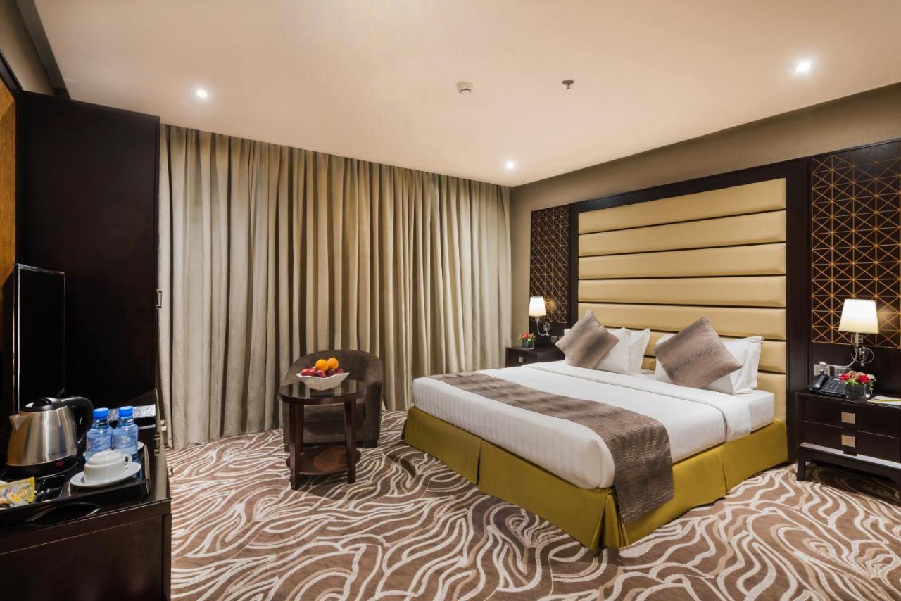 Naviti Warwick Al Khobar Hotel Buitenkant foto