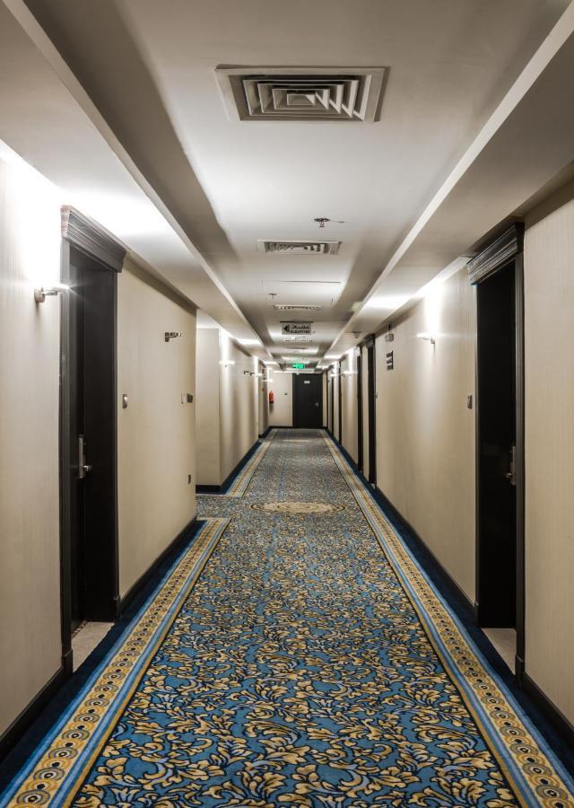 Naviti Warwick Al Khobar Hotel Buitenkant foto